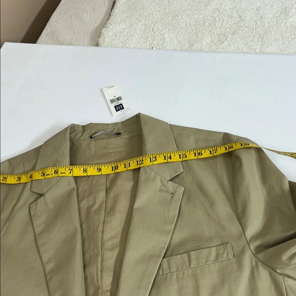 GAP Classic Beige Blazer